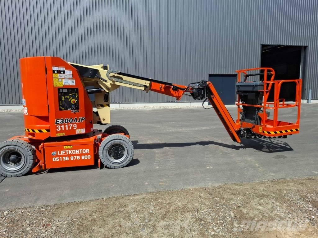 JLG E 300 AJP رافعات سلة مفصلية