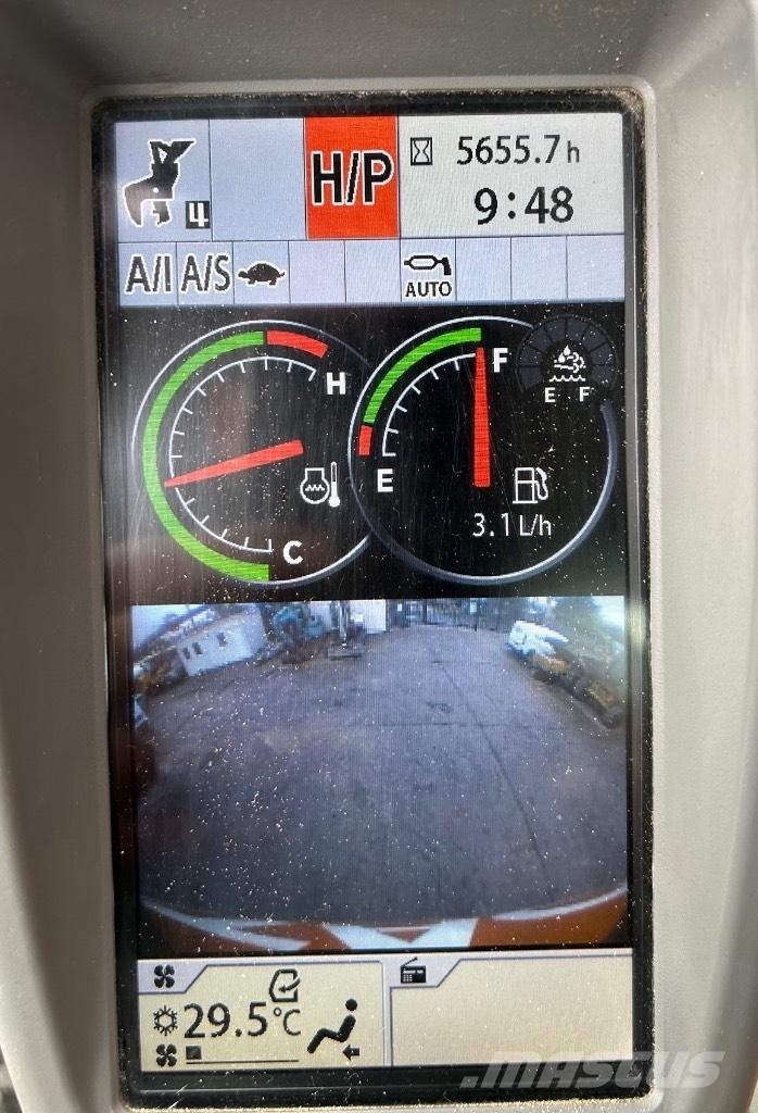Hitachi 490 حفارات زحافة