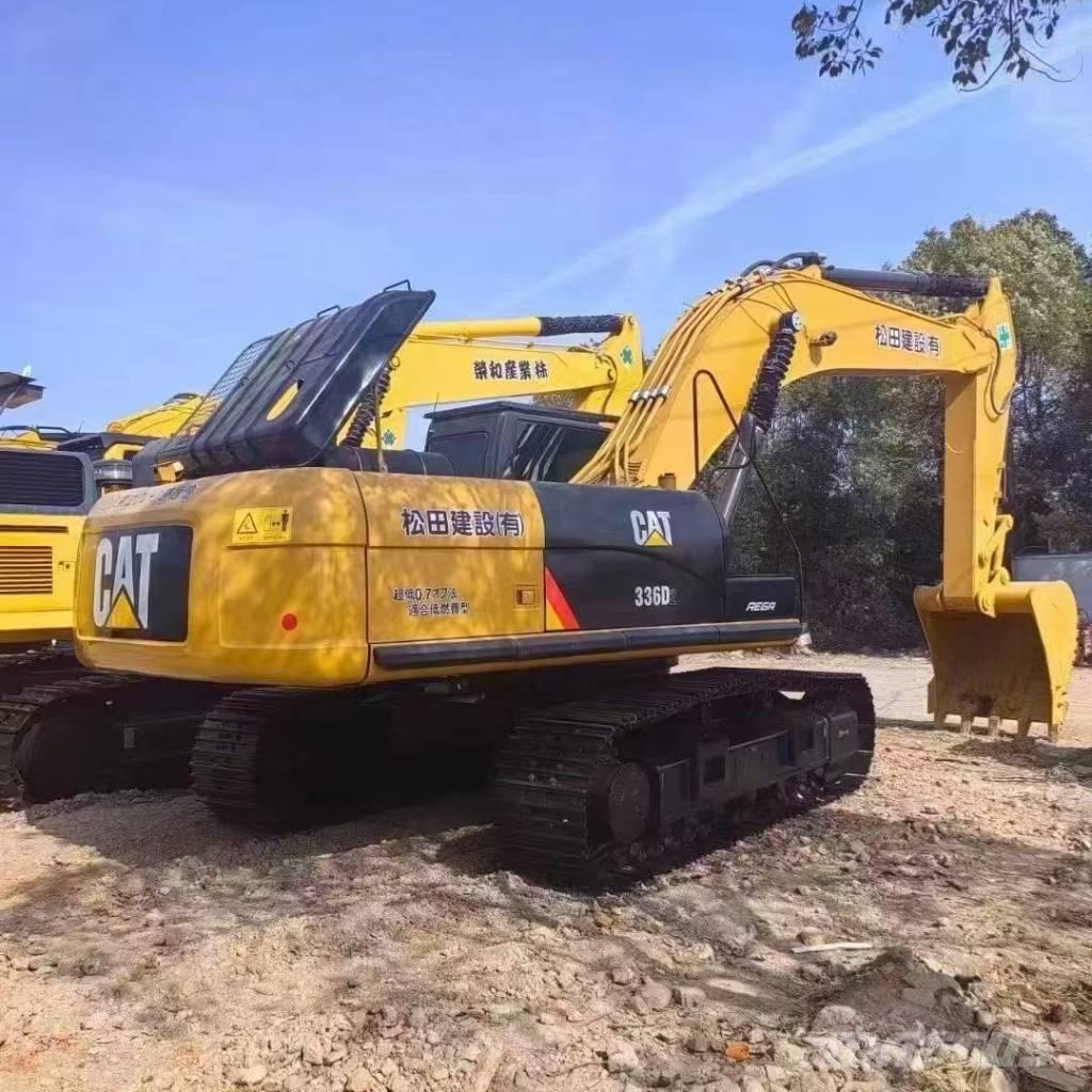 CAT 336 D L حفارات زحافة
