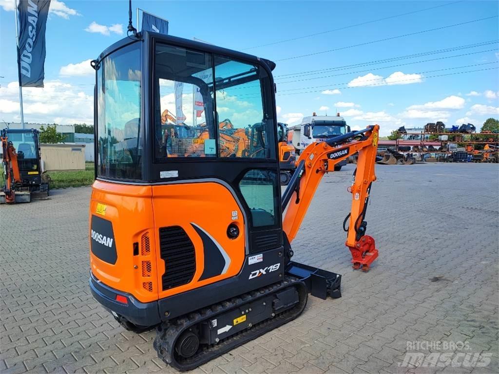 Doosan DX19 حفارات صغيرة أقل من 7 طن (حفارات صغيرة)