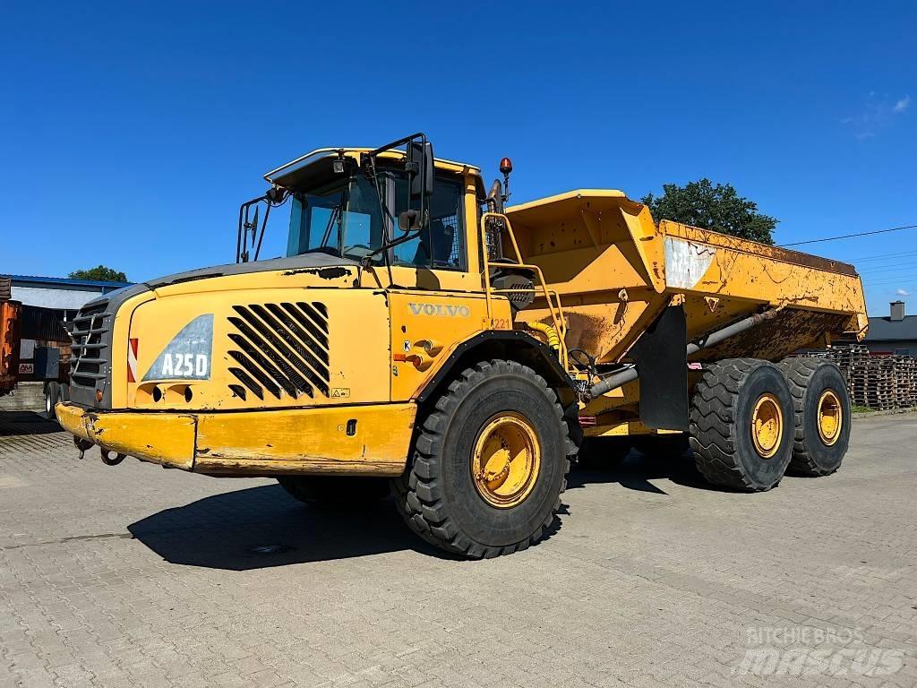 Volvo A 25 D ساحبات مفصلية