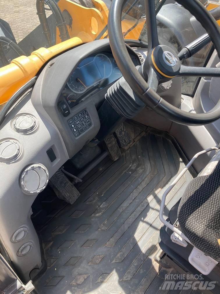 Volvo L 50 H لوادر بعجل