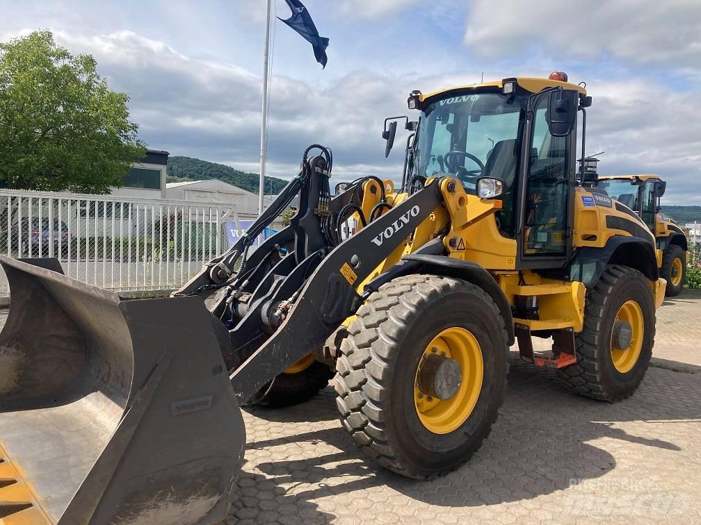Volvo L 50 H لوادر بعجل