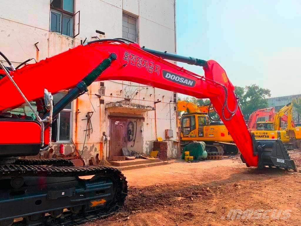 Doosan DX 340 LCA حفارات زحافة
