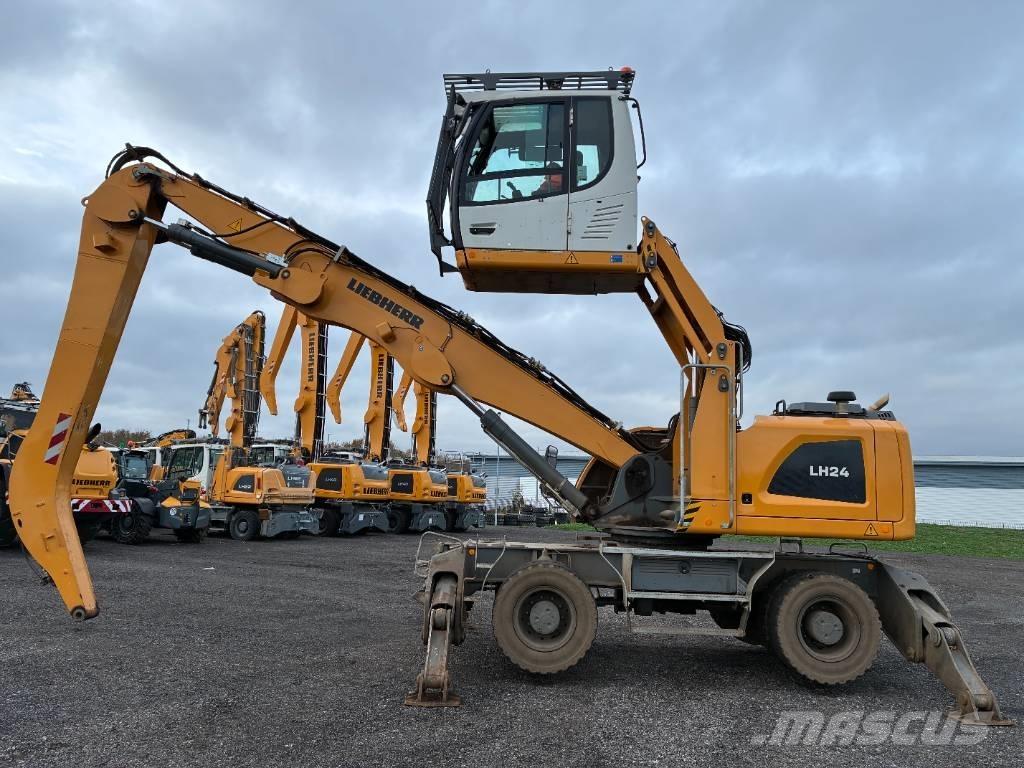 Liebherr LH 24 M مناولات المخلفات / مناولات صناعية