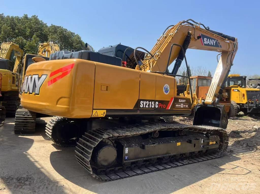 Sany SY 215 C حفارات زحافة