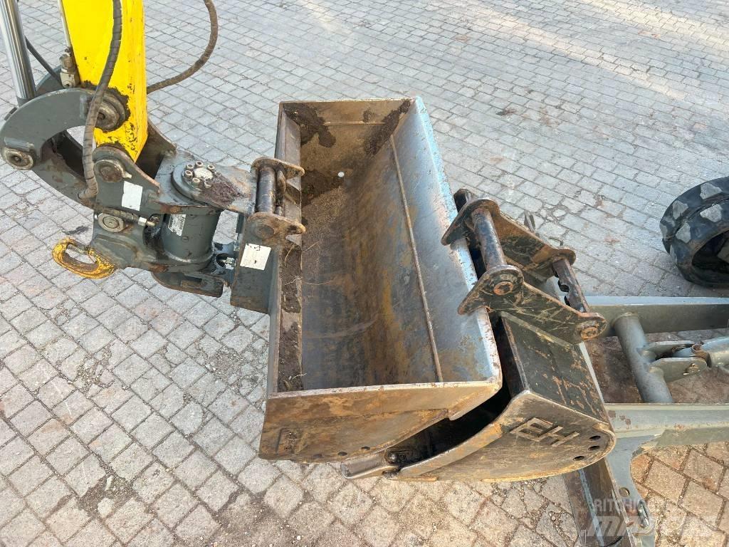 Wacker Neuson ET 18 حفارات زحافة