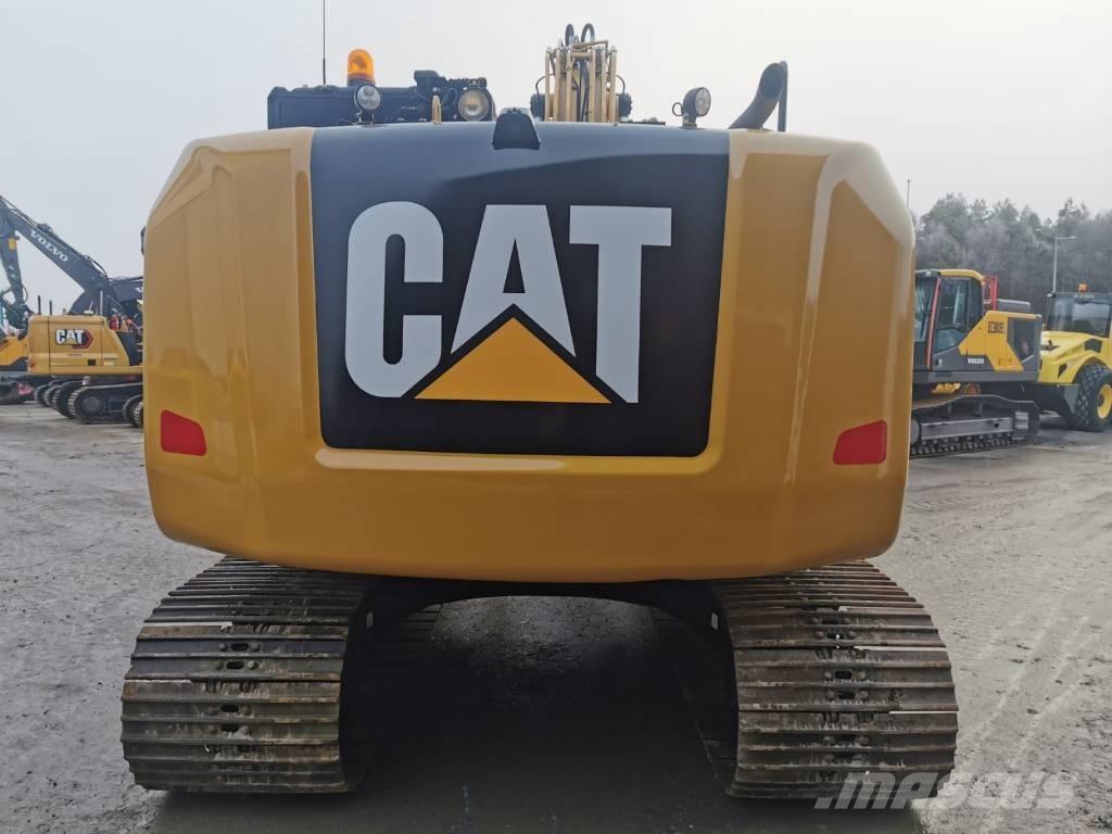 CAT 313 F L حفارات زحافة