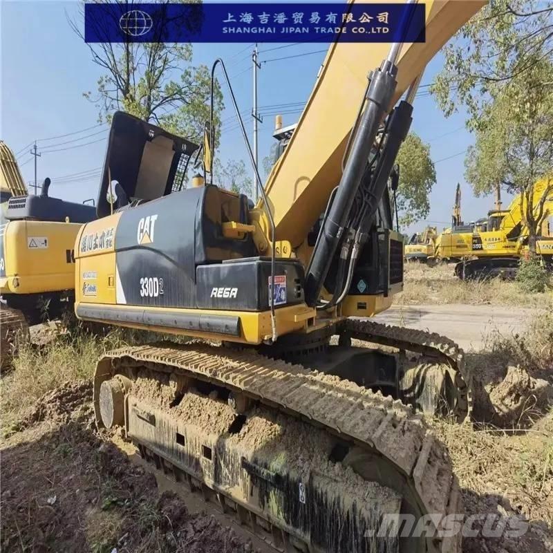 CAT 330 D حفارات زحافة
