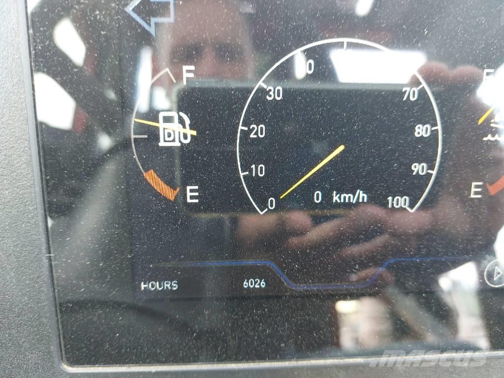 Kalmar T2i جرارات صالات المطارات