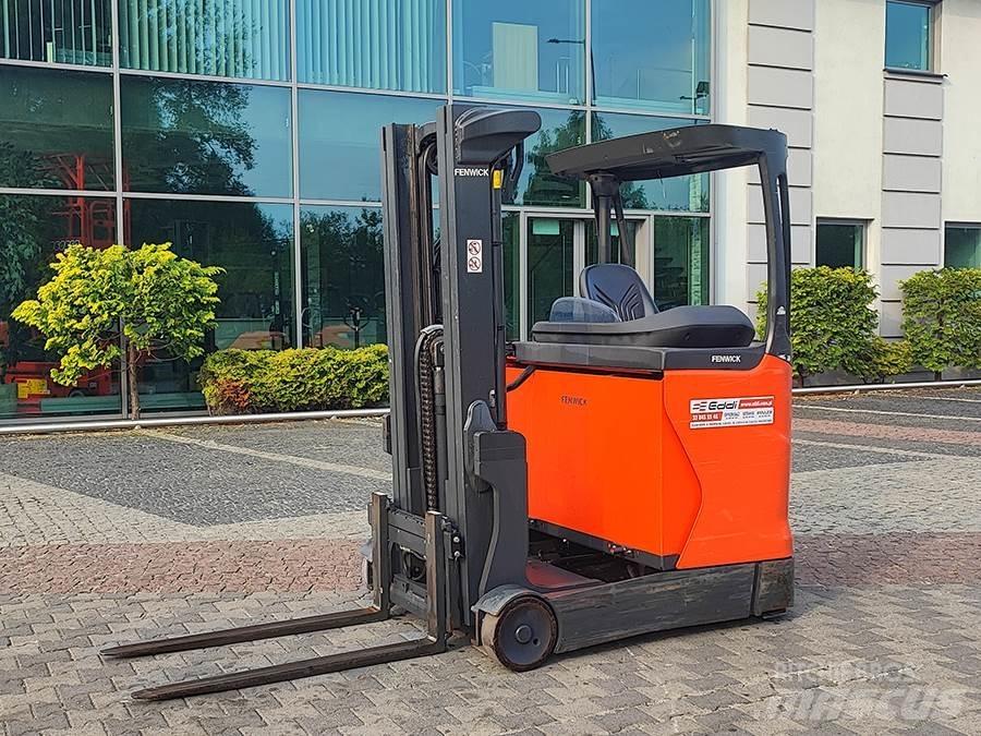 Linde R20B-01 شاحنة المناولة رباعية الاتجاهات