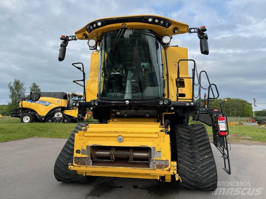 New Holland CR 10.90 حصادات