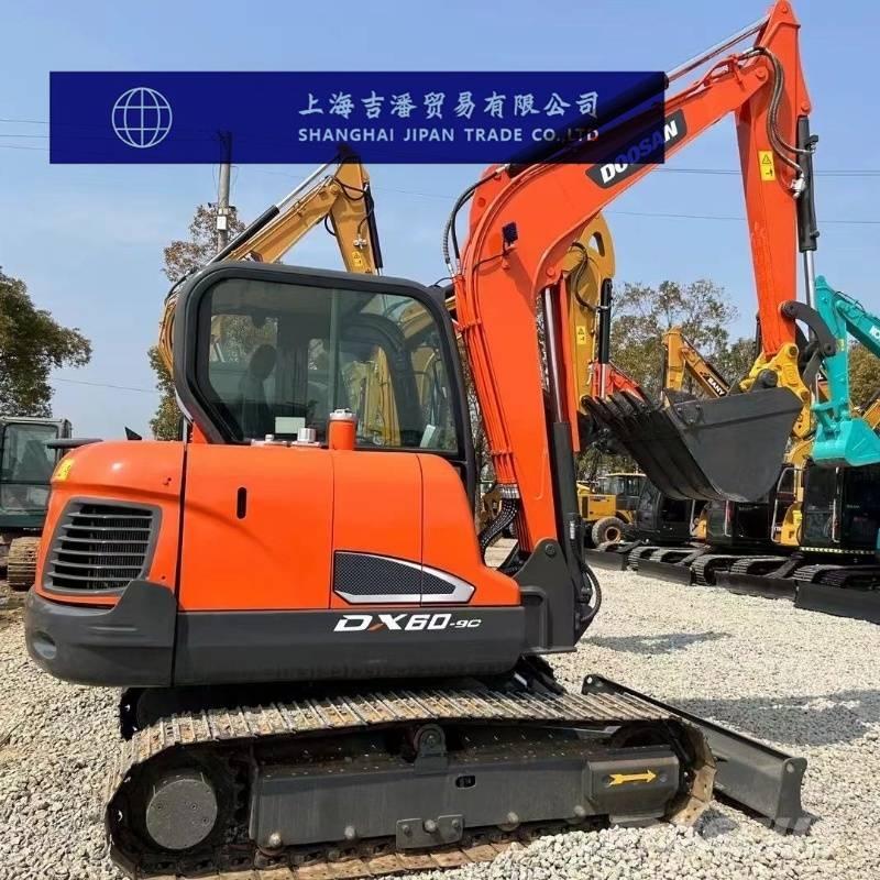 Doosan DX 60-9C حفارات صغيرة أقل من 7 طن (حفارات صغيرة)