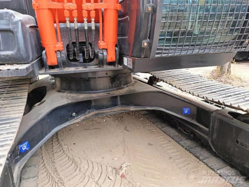 Hitachi ZX 120-6 حفارات صغيرة أقل من 7 طن (حفارات صغيرة)
