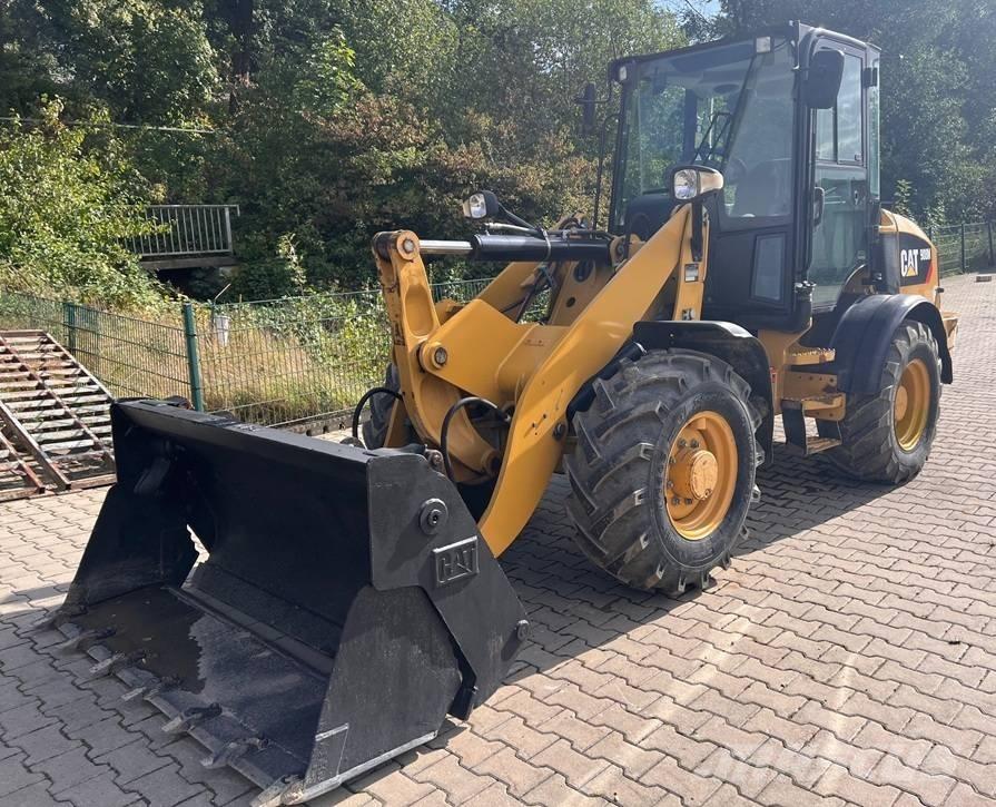 CAT 908M Radlader لوادر بعجل