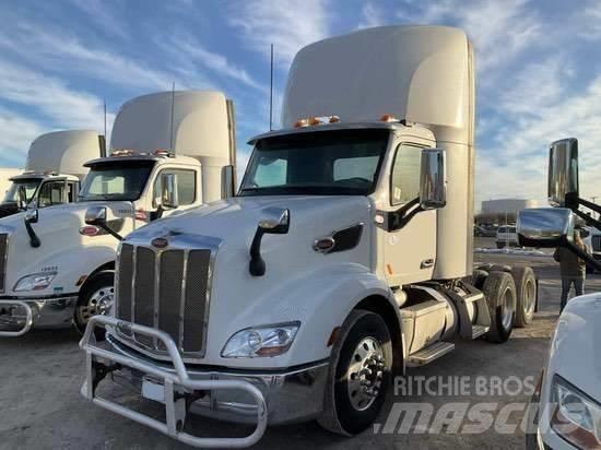 Peterbilt 579 وحدات الجر
