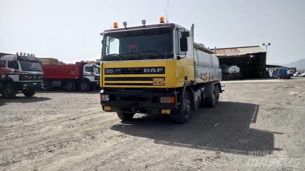 DAF 95 330ATI شاحنات ذات صهاريج