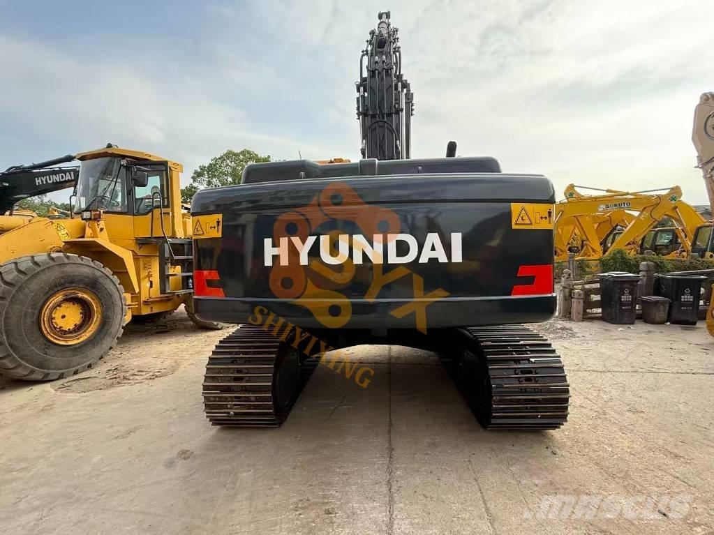 Hyundai Robex 220-9 حفارات زحافة
