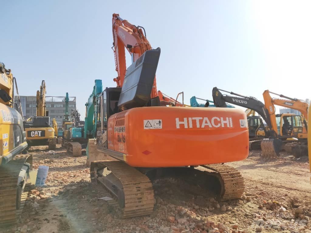Hitachi ZX 240-3 حفارات زحافة