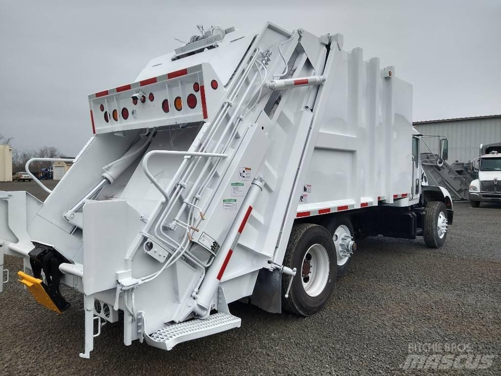 Kenworth T300 شاحنات المخلفات