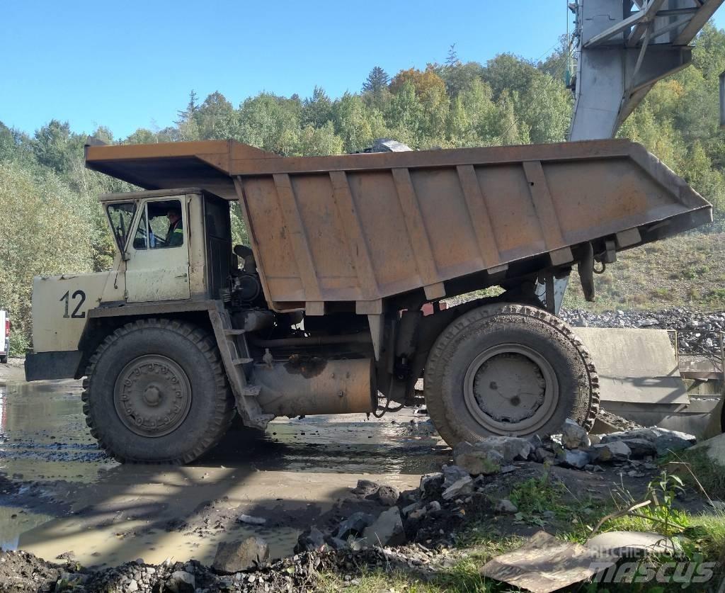 Belaz 75485 شاحنات المخلفات الصلبة