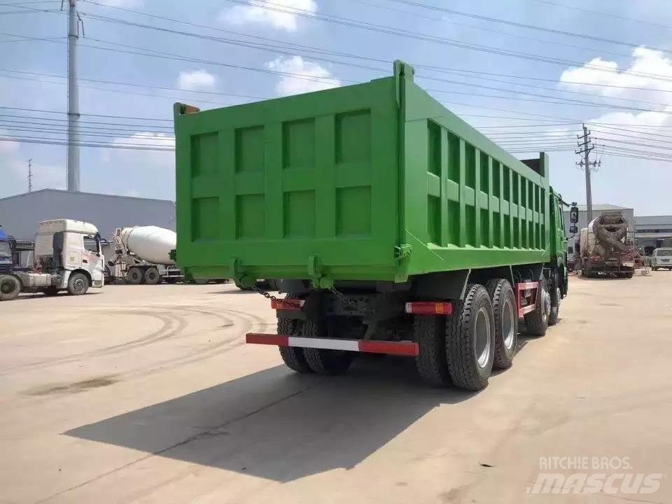 Howo 371 8x4 شاحنات قلابة