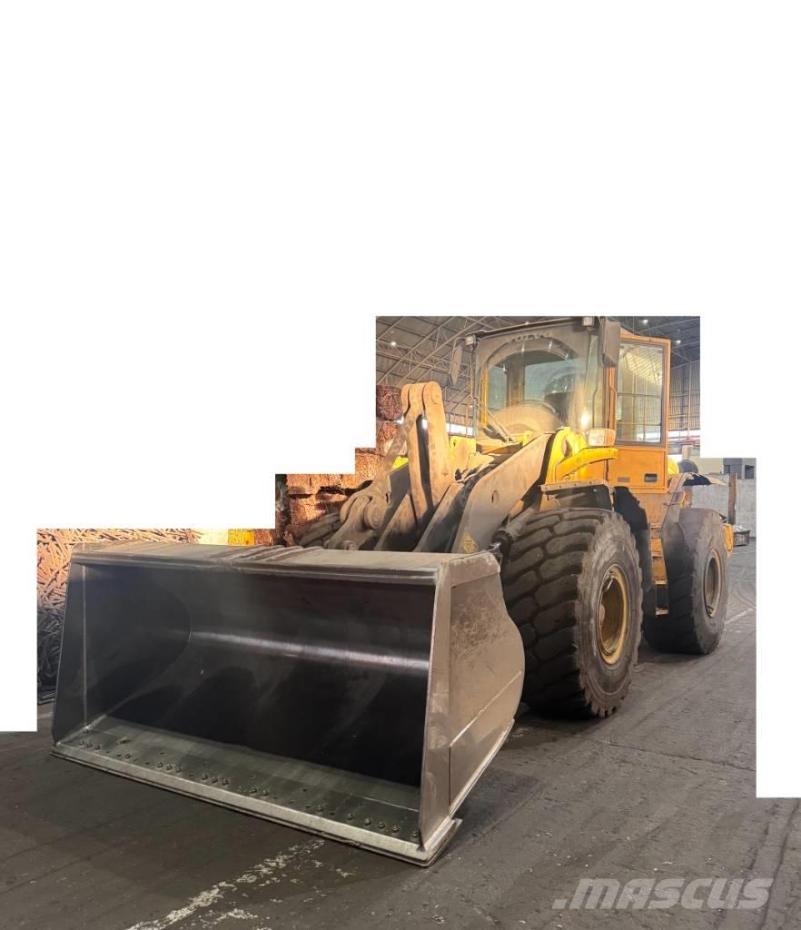 Volvo L 120 E لوادر بعجل