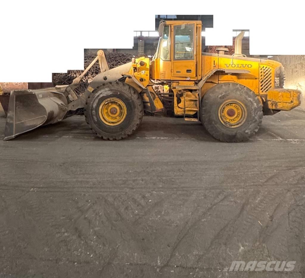 Volvo L 120 E لوادر بعجل