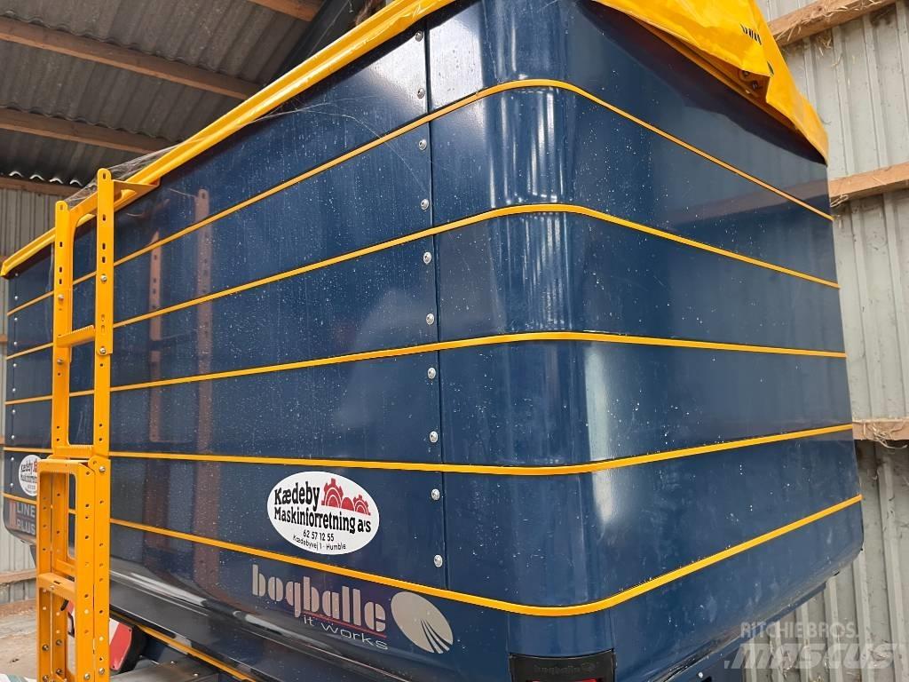 Bogballe M Line Plus معدات توزيع السماد العضوي