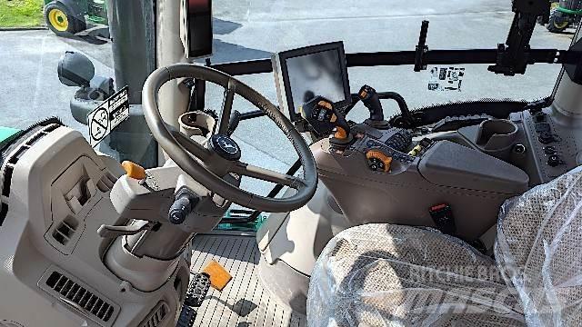 John Deere JD 6R185 الجرارات