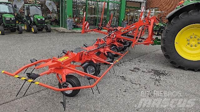 Kuhn GF 8703 مكابس وميبسات التبن