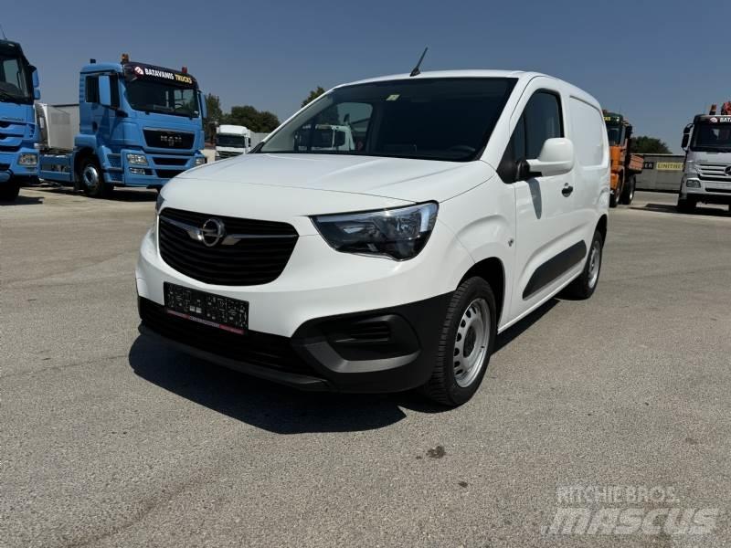 Opel COMBO شاحنات خفيفة/مفصلية الجوانب