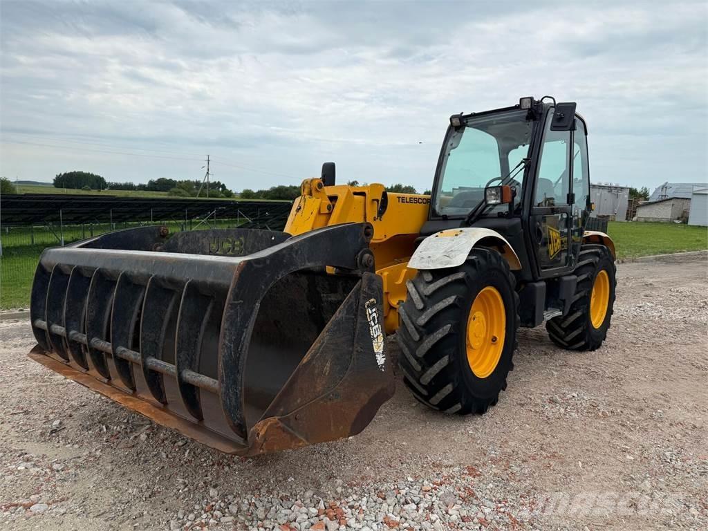 JCB  مناولات متداخلة
