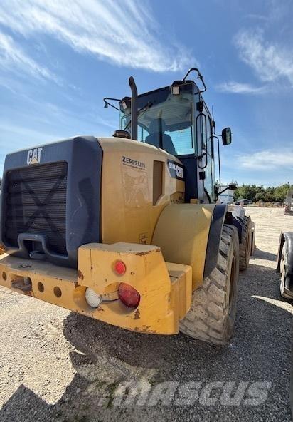 CAT 914 K لوادر بعجل
