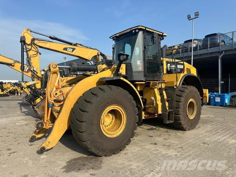 CAT 966M XE لوادر بعجل