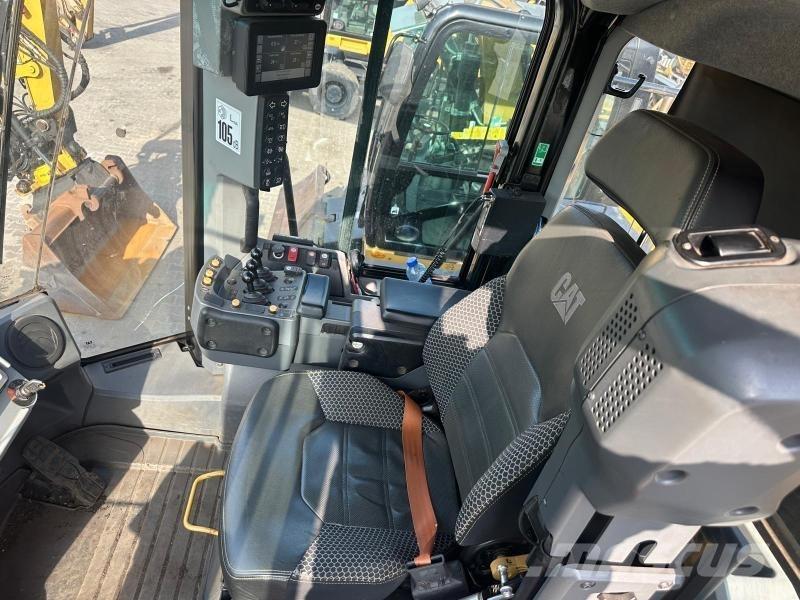 CAT 966M XE لوادر بعجل