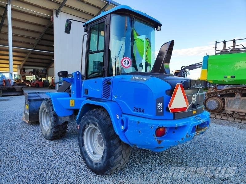 Volvo L35G لوادر بعجل