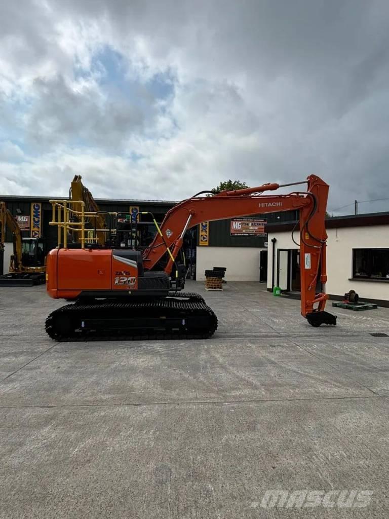 Hitachi ZX130 LCN -7 حفارات زحافة