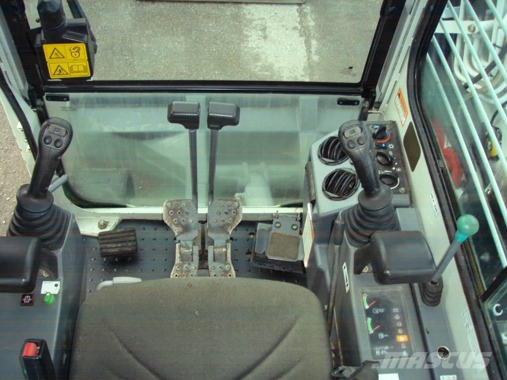 Takeuchi TB 153 FR حفارات صغيرة أقل من 7 طن (حفارات صغيرة)