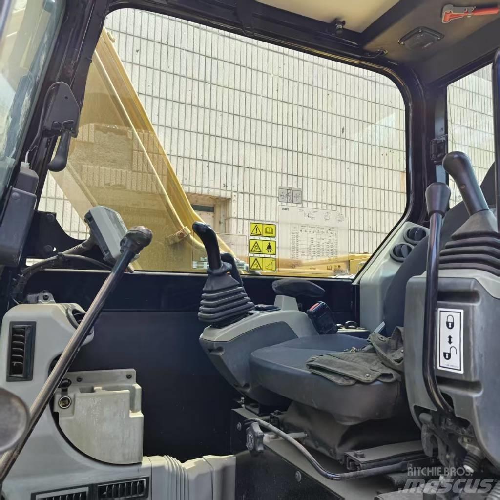CAT 308 E 2 CR حفارات وسط 7 طن - 12 طن