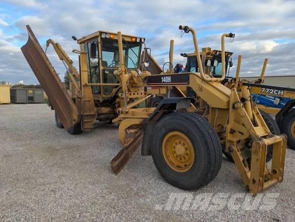 CAT 140 H معدات تمهيد الطرق