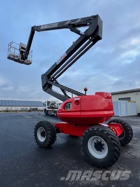 Manitou 200 ATJ رافعات ذراع ذاتية الحركة مدمجة