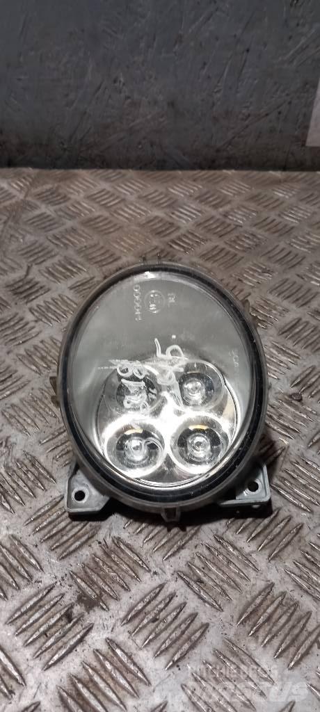 Scania R 440   2127431 كابينة والداخلية