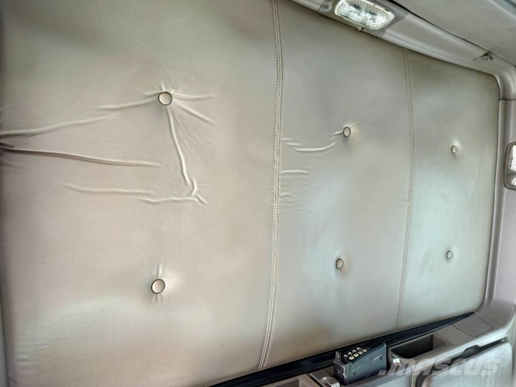 Kenworth T800 شاحنات قابلة للفك