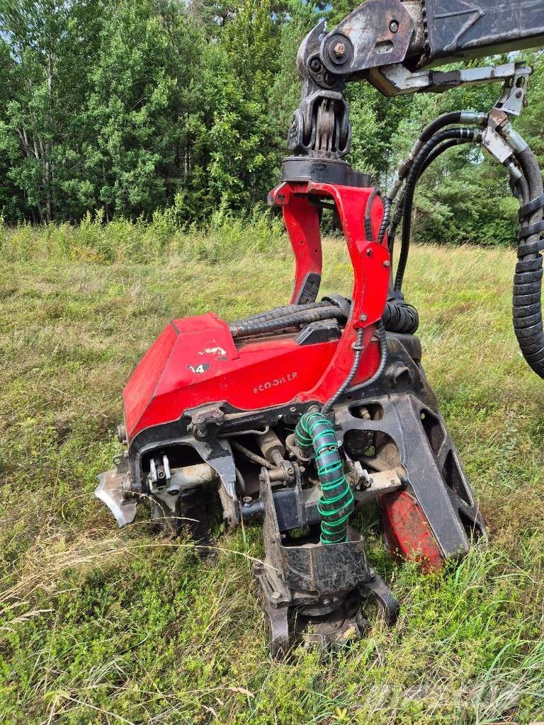 Komatsu C 144 رؤوس حصادات