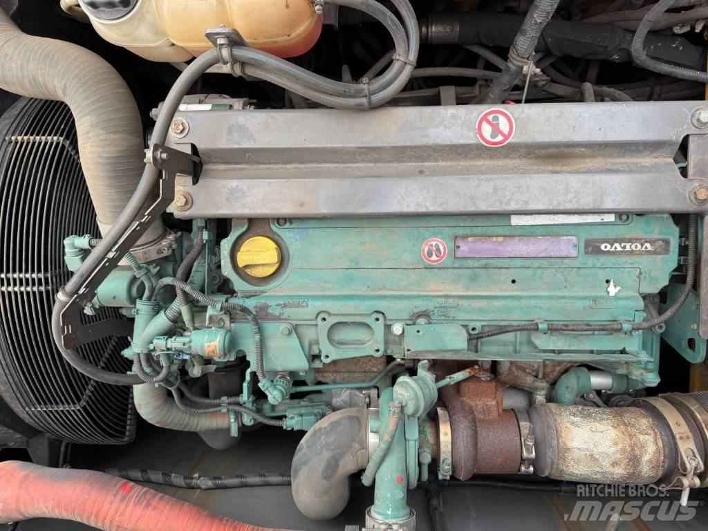 Volvo EW 160 E حفارات بعجل