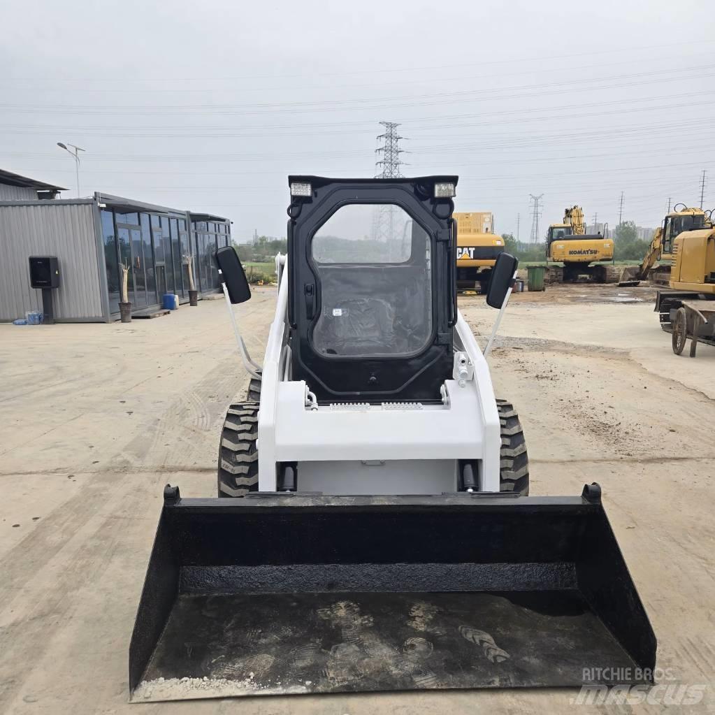Bobcat S 160 لوادر انزلاقية التوجيه
