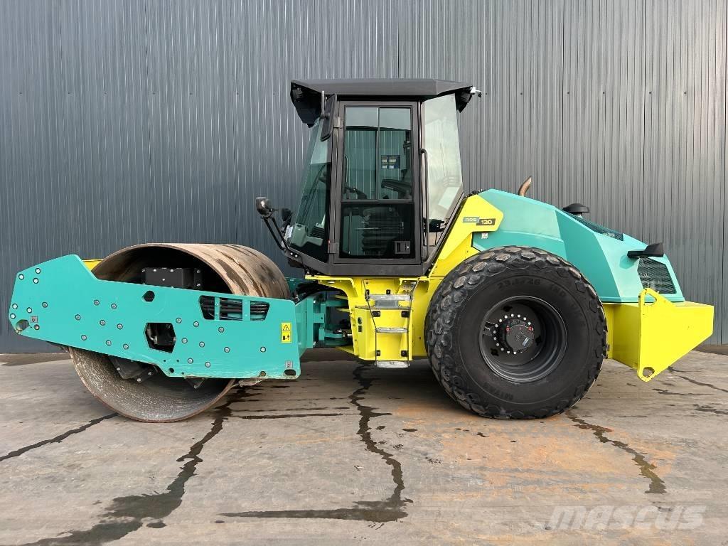 Ammann ARS130 HX مداحل أحادية الأسطوانة