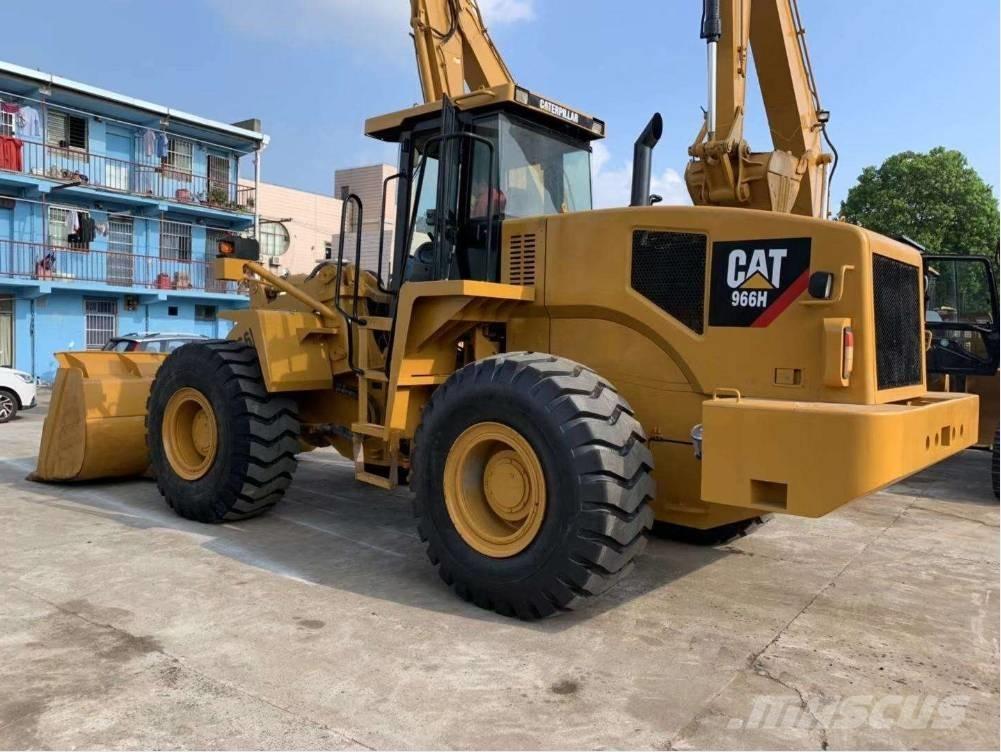 CAT 966H لوادر بعجل