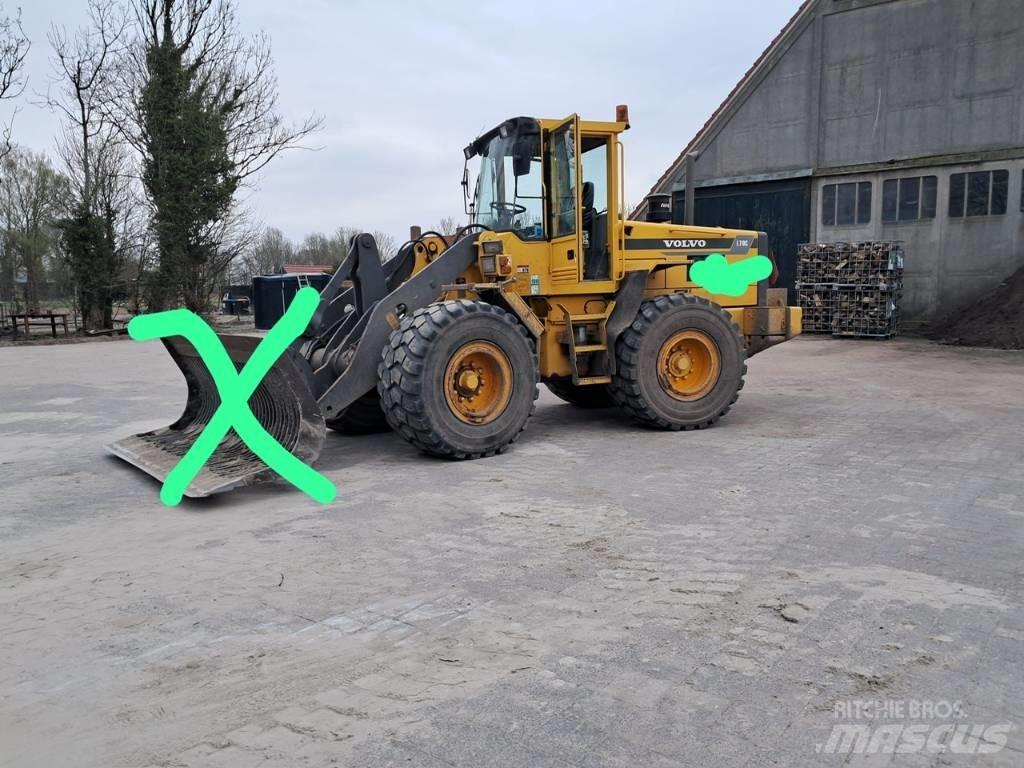 Volvo L70C لوادر بعجل